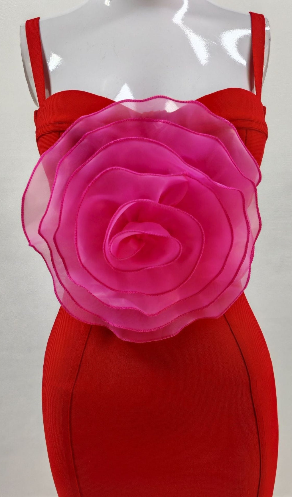 JACEY MESH FLOWER BANDAGE MIDI DRESS