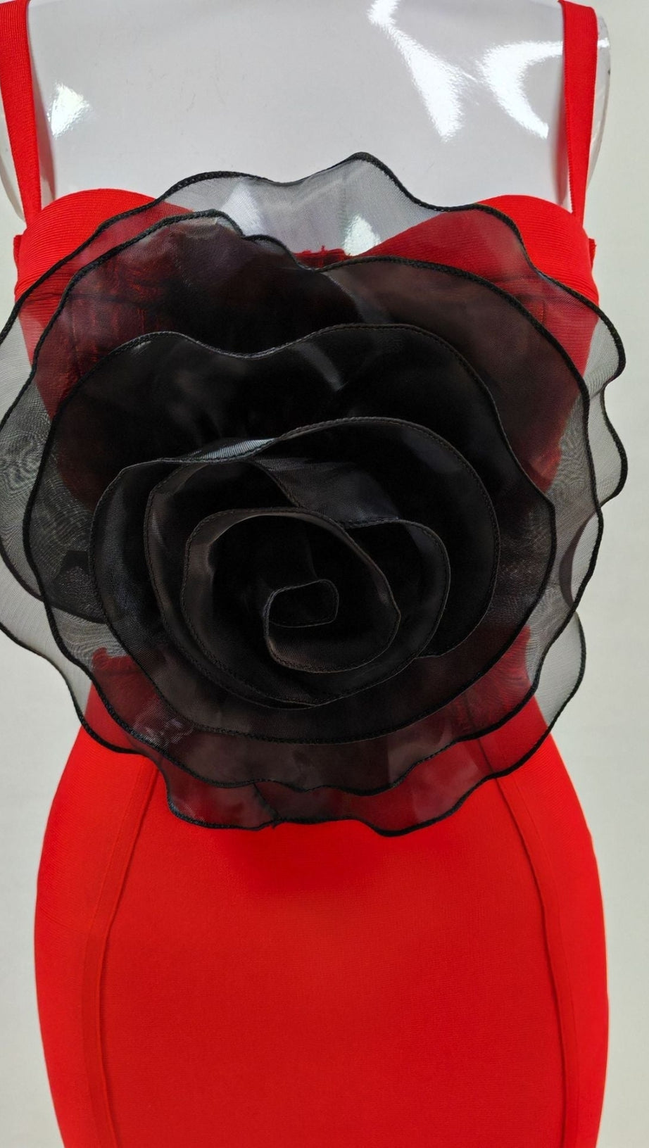 JACEY MESH FLOWER BANDAGE MIDI DRESS