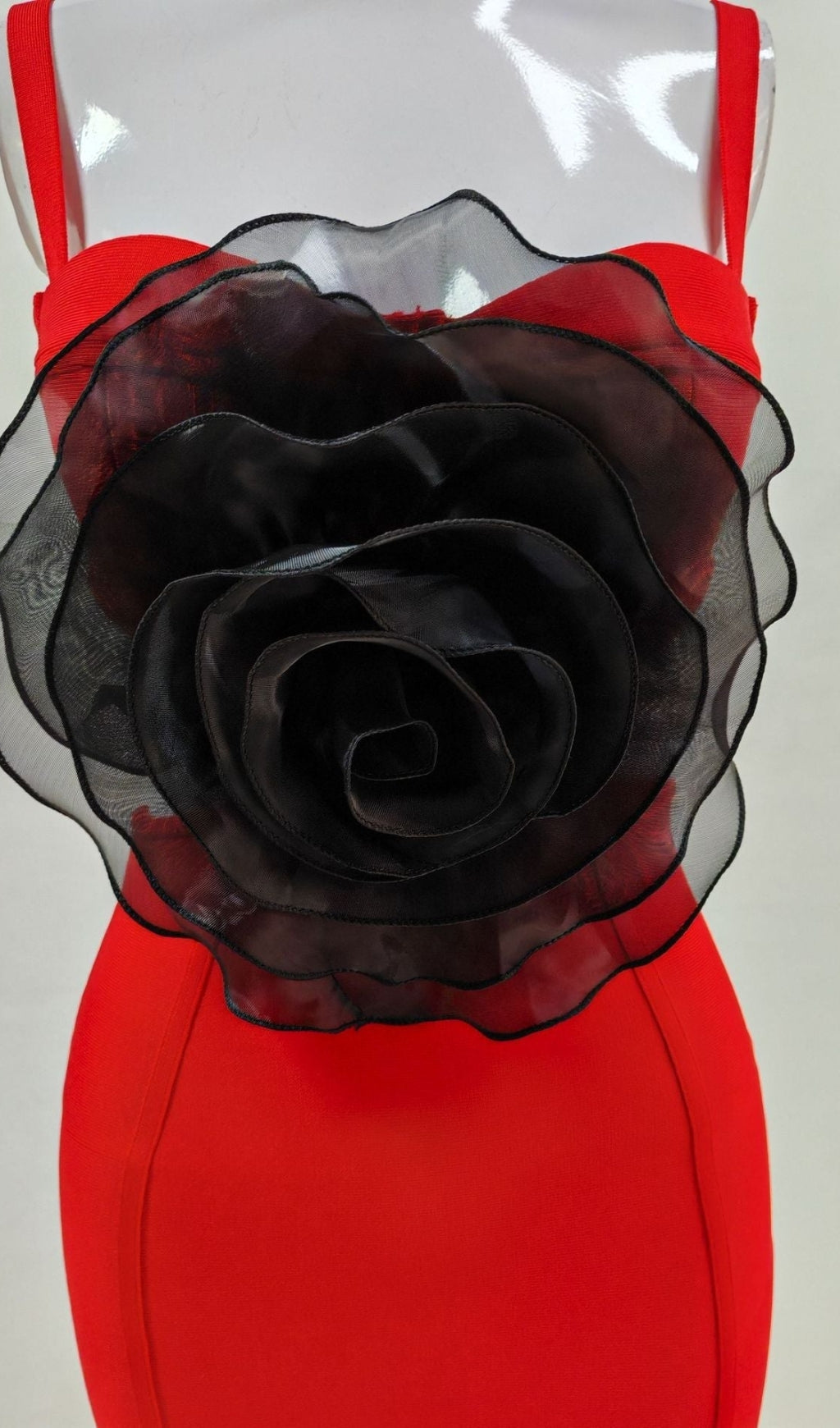 JACEY MESH FLOWER BANDAGE MIDI DRESS