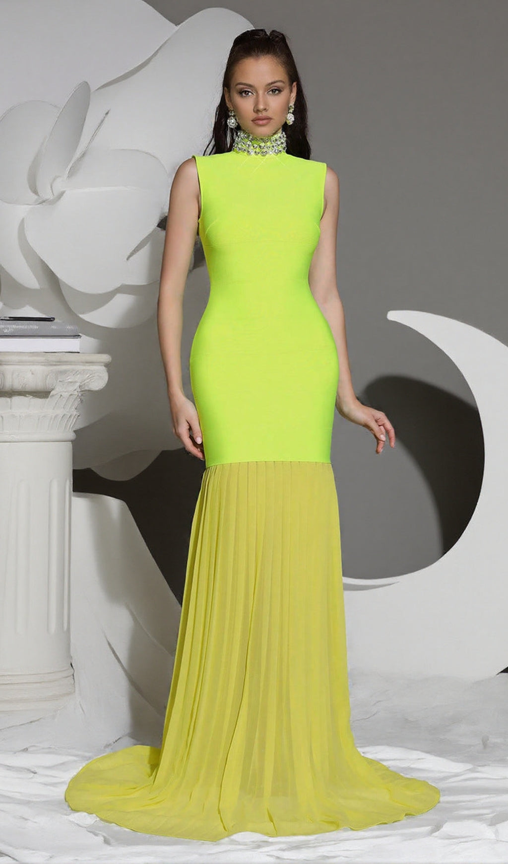 AMY MESH STITCHING DIAMOND HIGH COLLAR BANDAGE MAXI DRESS IN GREEN