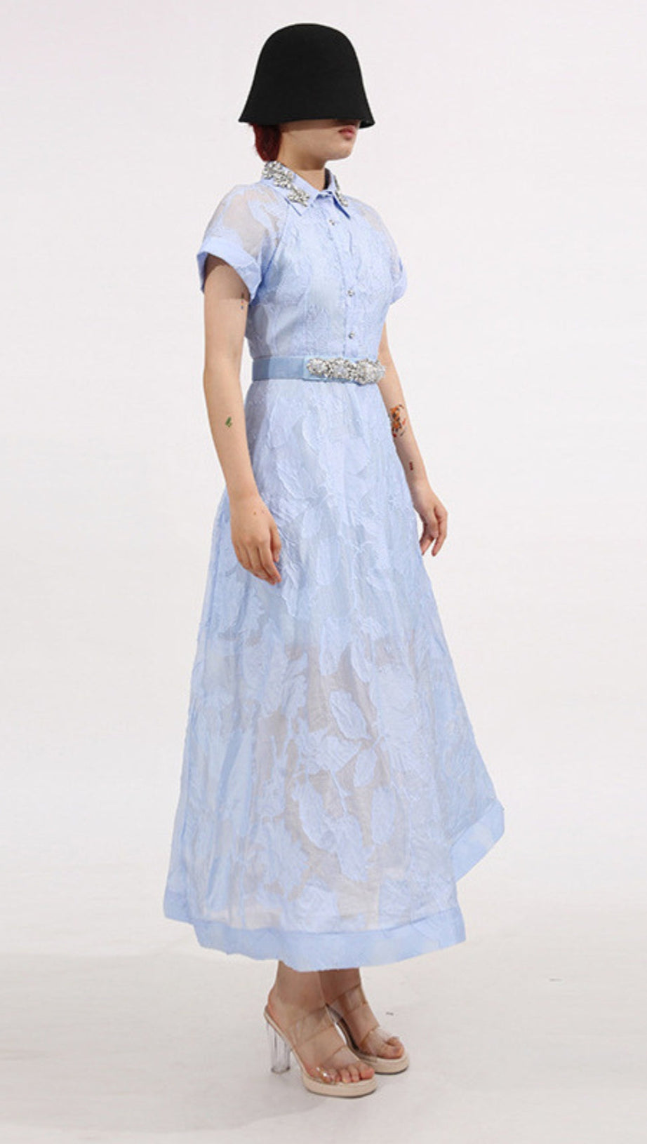 DAISY CRYSTAL EMBELLISHED MIDI DRESS IN BLUE