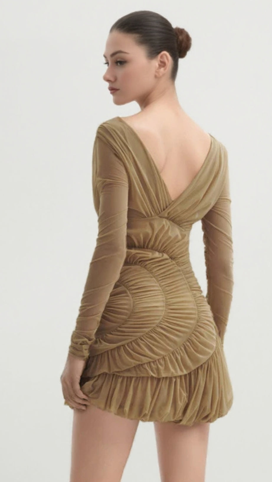 ABITO CORTO IN RETE LYRE CON ARRICCIATURA