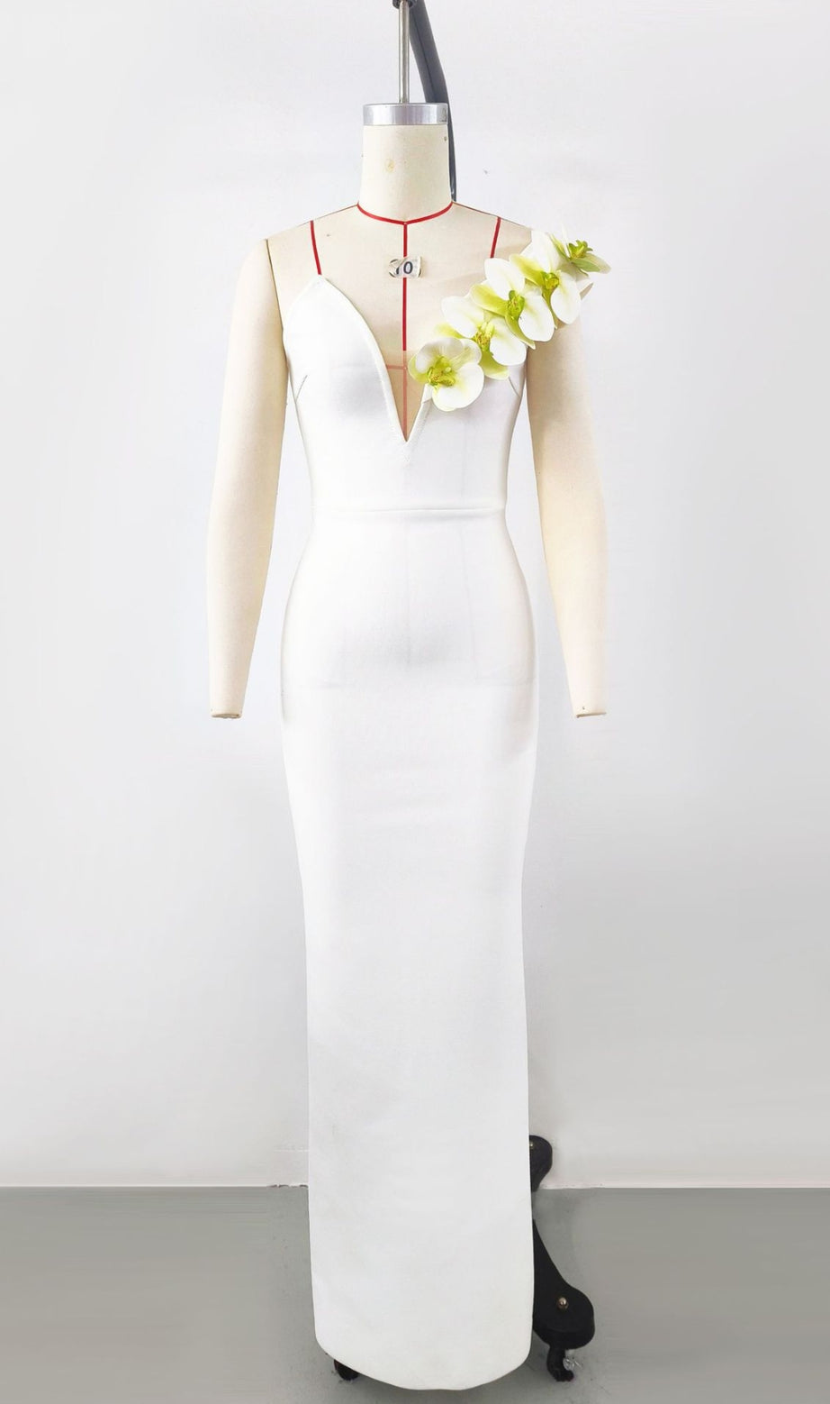 WHITE ONE-SHOULDER FLORAL BANDAGE SPLIT MAXI DRESS