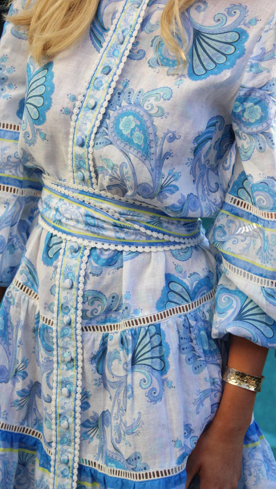 ABITO CORTO CON MANICHE A SBUFFO E STAMPA FLOREALE VICKY BLU