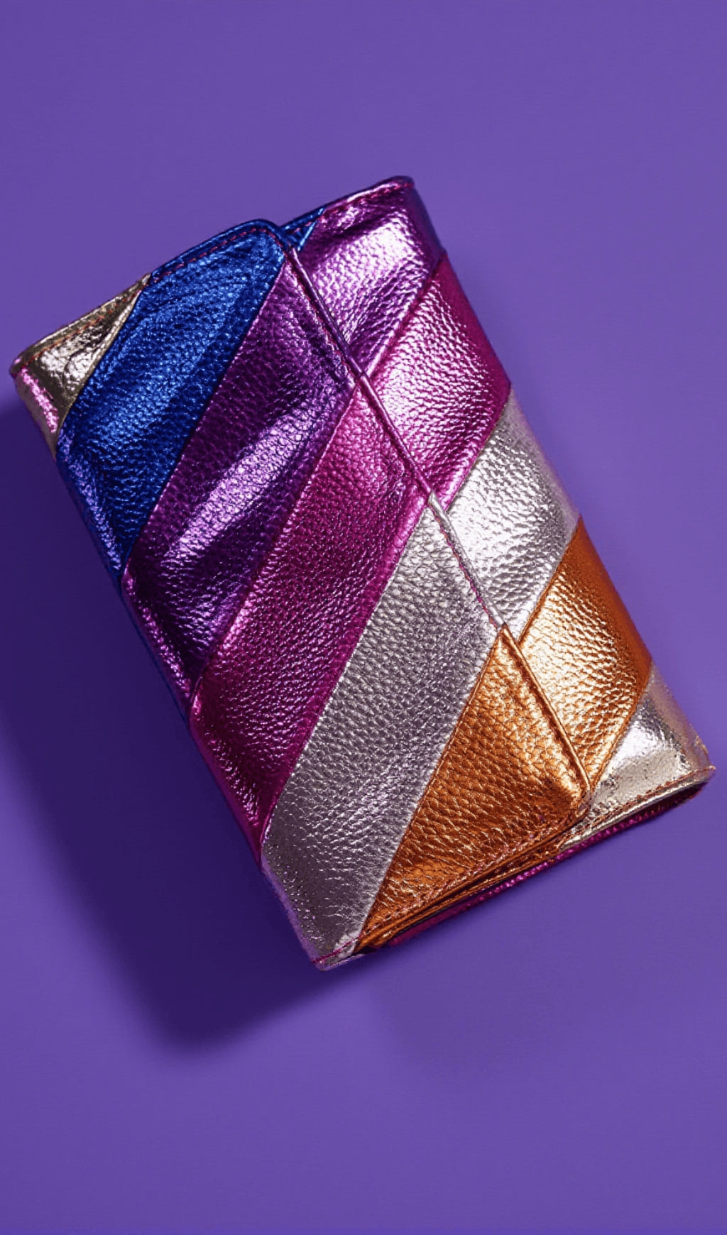 ISKRA METALLIC LEATHER CLUTCH