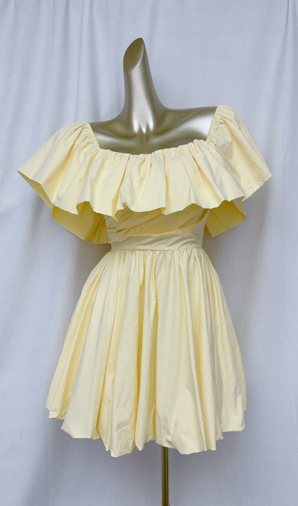 AIIZIE RUFFLE OFF-SHOULDER PUFFY MINI DRESS IN YELLOW - product image