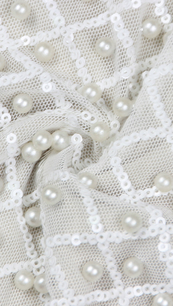AIIZIE PEARL - EMBELLISHED BOW - ACCENT STRAPLESS MIDI DRESS IN WHITE - product image