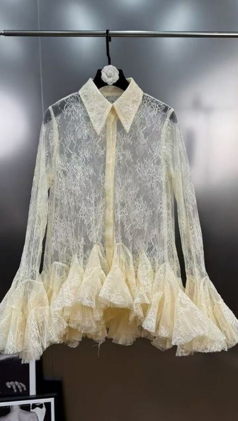 LACE TRUMPET SLEEVE SHIRT SHORT TWO-PIECE SET