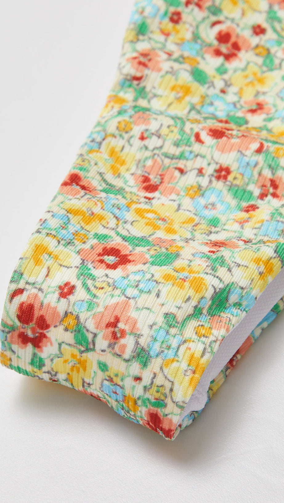 BIKINI CON LACCI ANTERIORI A FANTASIA FLOREALE