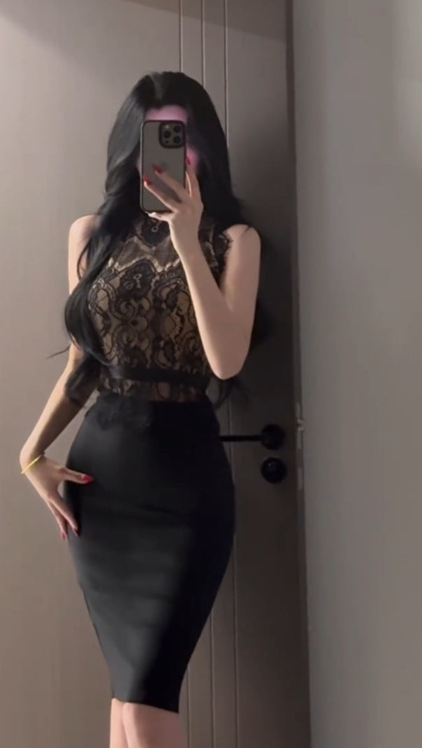 AIIZIE LACE - TOP SLEEVELESS BODYCON MIDI DRESS IN BLACK - product image
