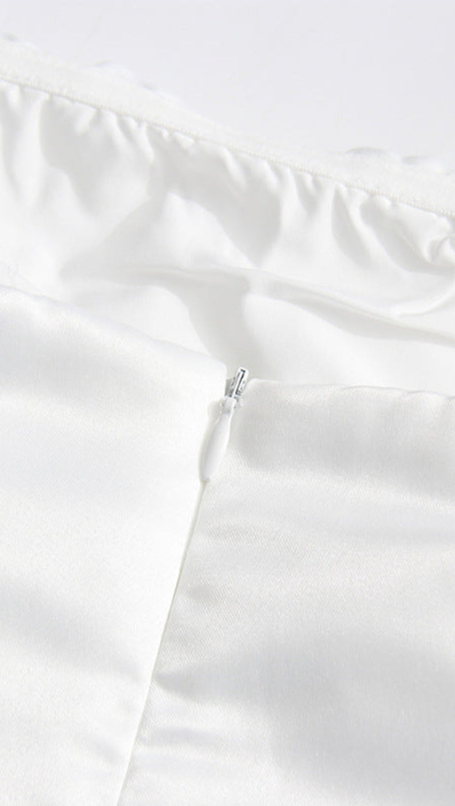 3D FLORAL APPLIQUE SLEEVELESS MIDI DRESS IN WHITE