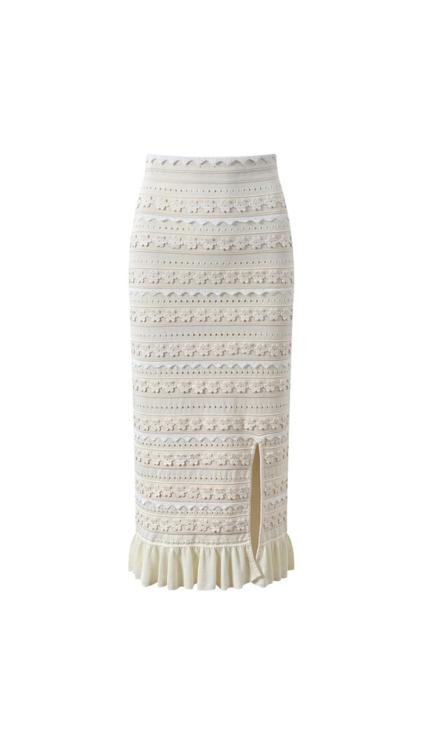 AIIZIE CROCHET TRIM KNIT SKIRT IN ECRU - product image