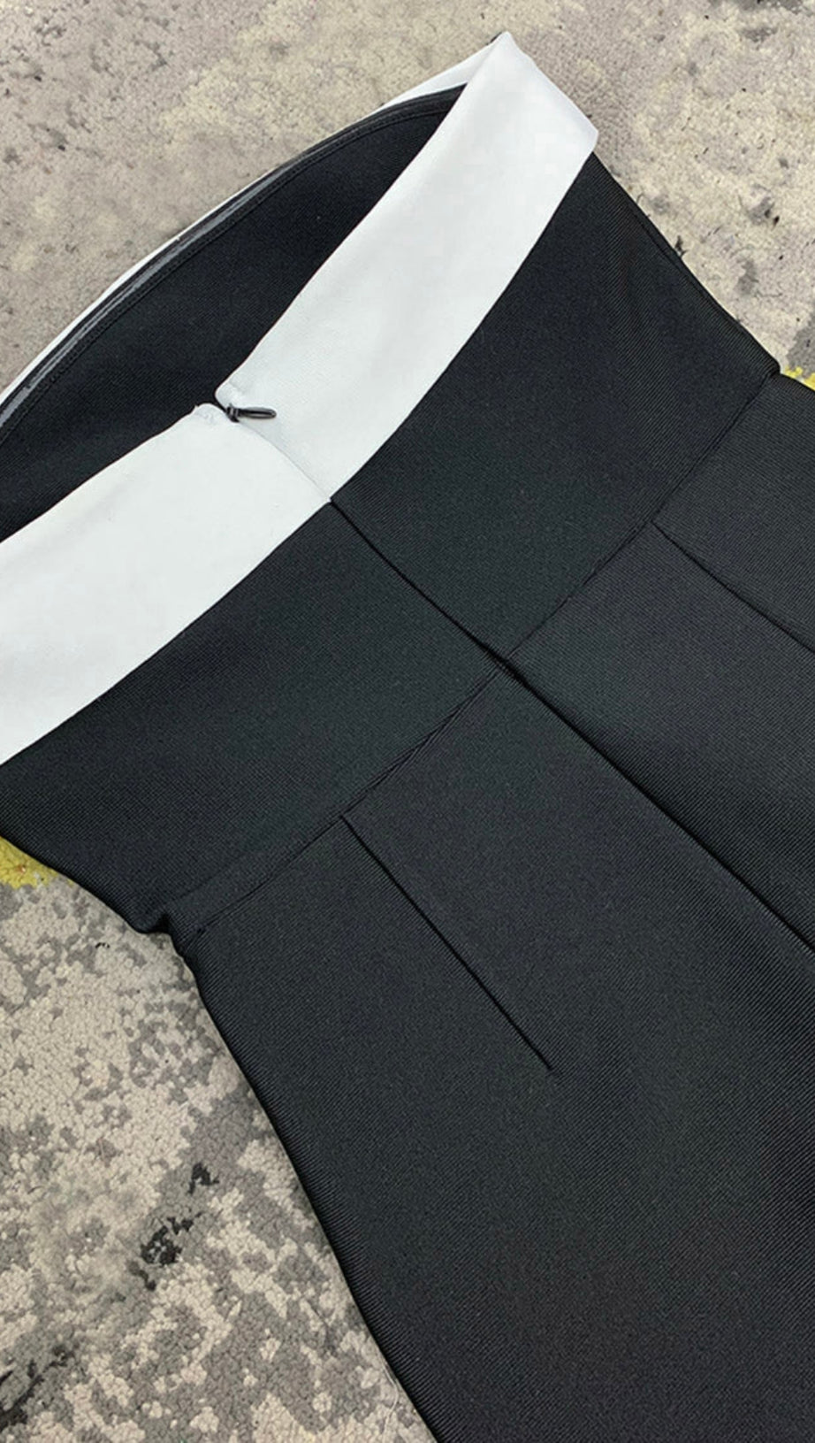 MAKALA 3D FLOWER FISHTAIL MAXI BANDAGE DRESS IN BLACK