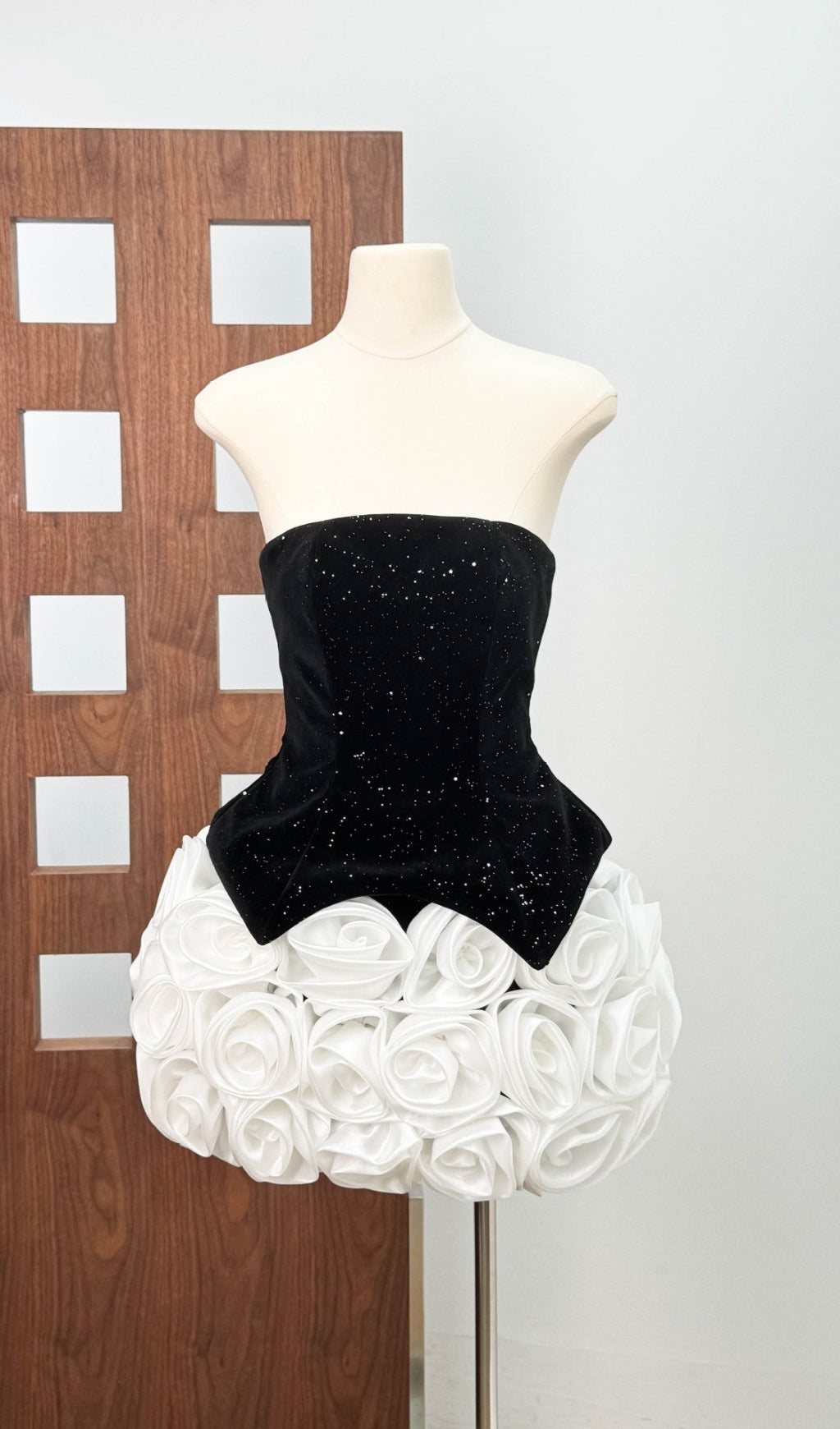 AIIZIE DORIS 3D FLOWER SEQUIN STRAPLESS MINI DRESS IN BLACK - product image