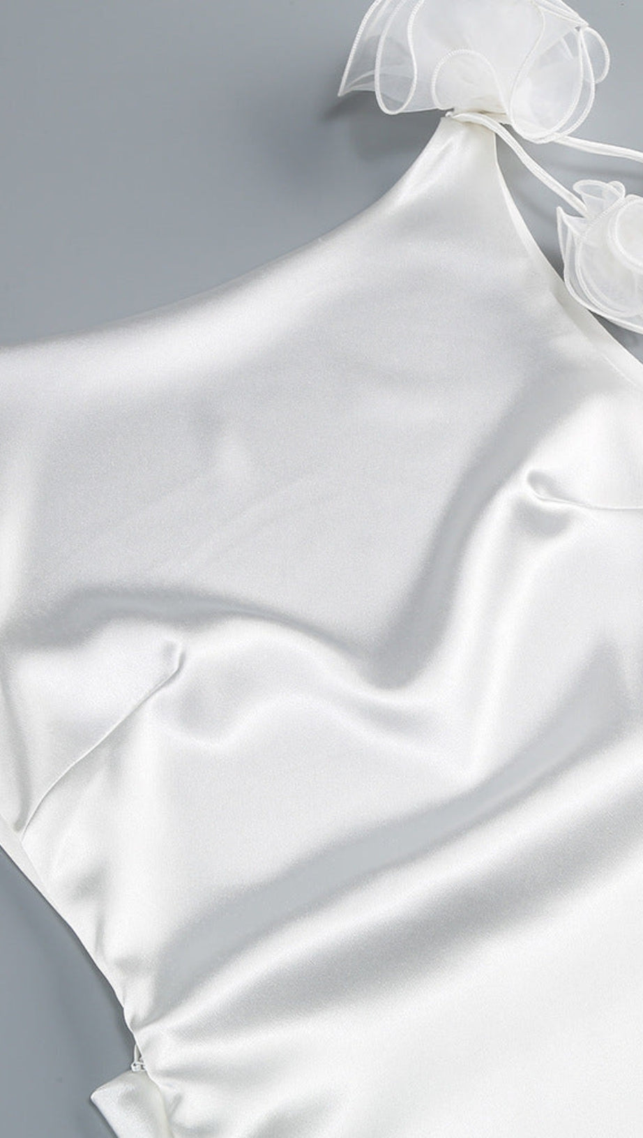 CHERYL 3D FLOWERS SLEEVELESS MINI DRESS IN WHITE