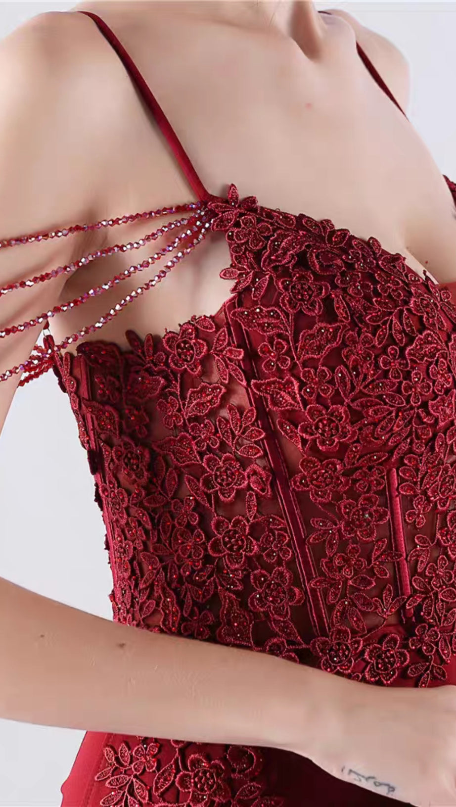 FLOWER BEAD CORSET MAXI DRESS IN RED