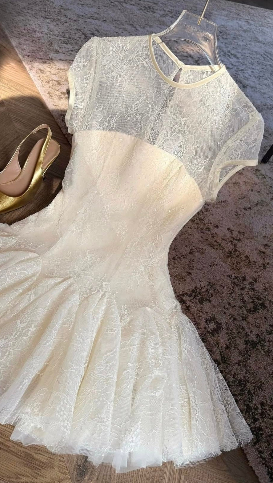 SARAH LACE MINI DRESS