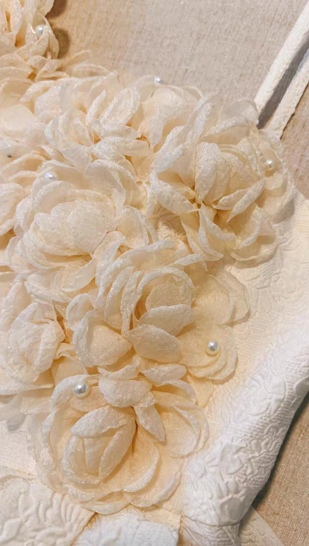 AIIZIE FLOWER MINI DRESS IN BEIGE - product image