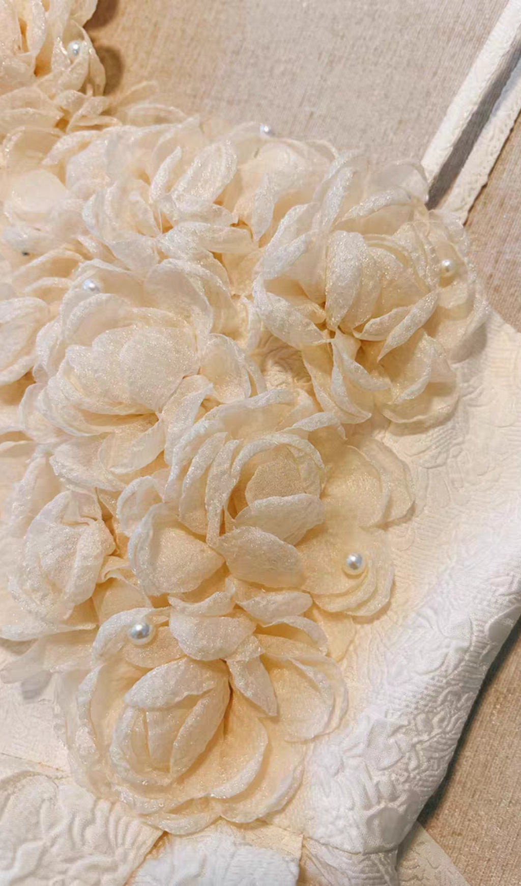 AIIZIE FLOWER MINI DRESS IN BEIGE - product image