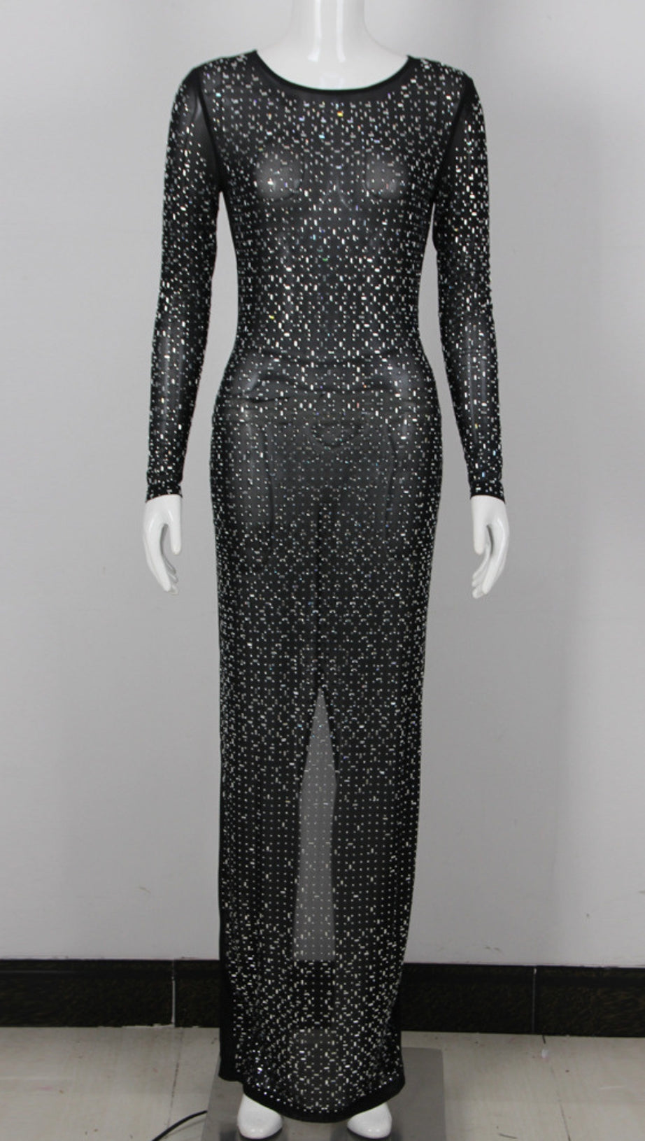 SHEER GLITTER - SPECKLED LONG - SLEEVE MAXI DRESS IN BLACK