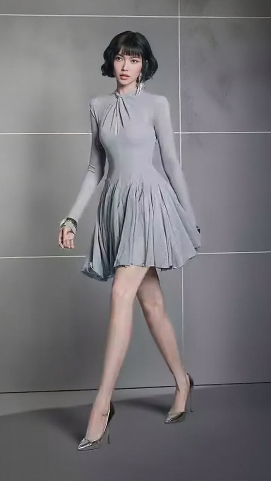 LONG SLEEVE MINI DRESS IN GREY