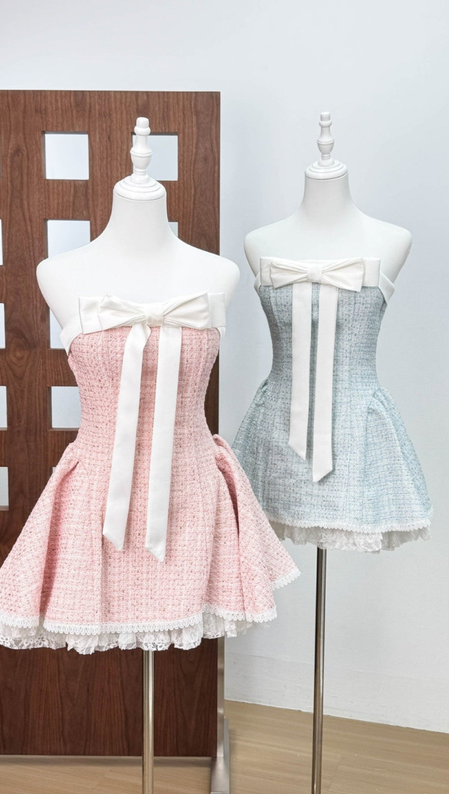 MINI ABITO CON TOP A TUBINO IN PIZZO INTRECCIATO CON FIOCCO ROSA