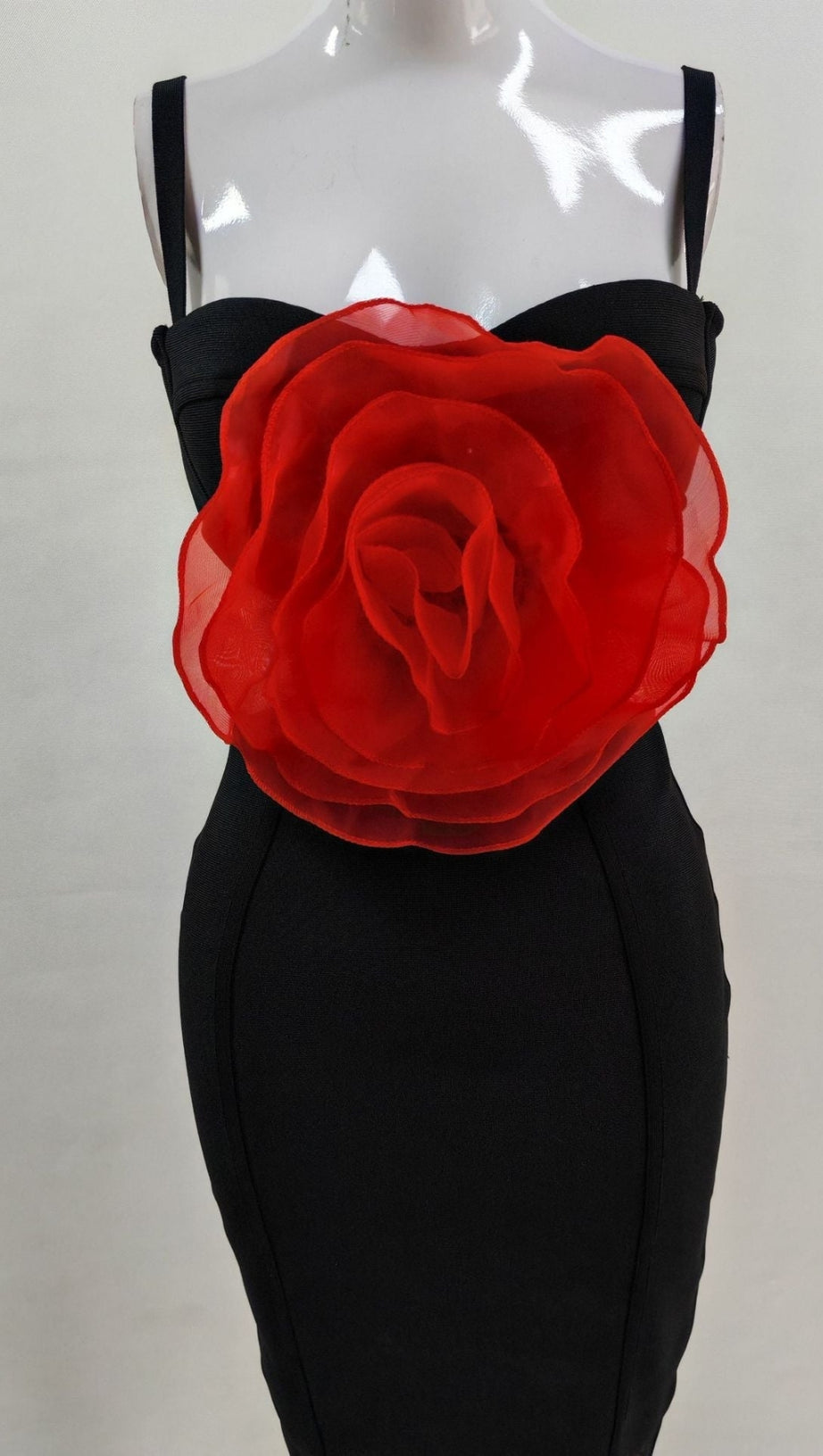 JACEY MESH FLOWER BANDAGE MIDI DRESS