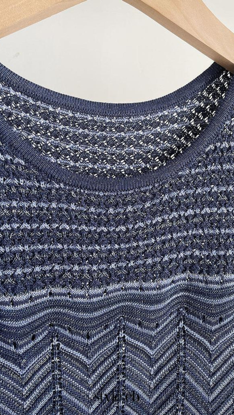 ABITO MIDI IN MAGLIA SENZA MANICHE A RIGHE CAVA BLU REALE