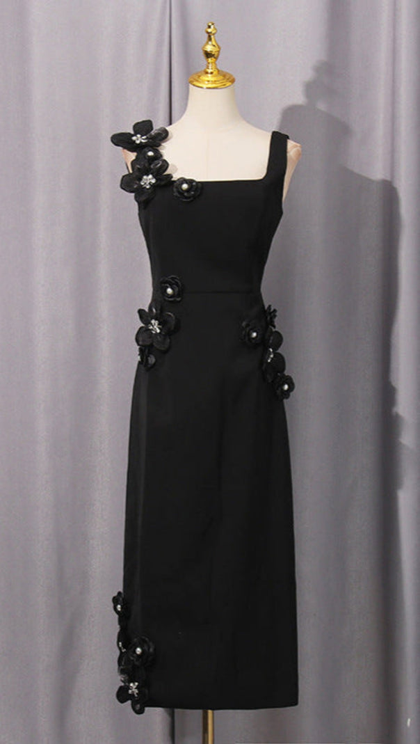 AIIZIE SABRINA 3D FLOWER MIDI DRESS IN BLACK - product image