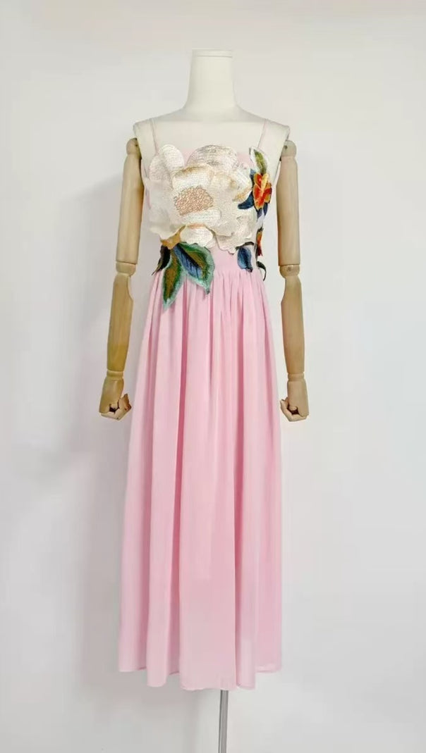 AIIZIE JOANN APPLIQUÉ CAMELLIA FLORAL MAXI DRESS IN PINK - product image
