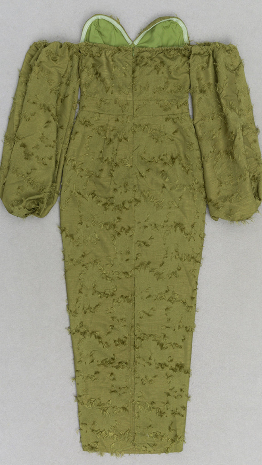 Strukturiertes, schulterfreies Midikleid aus Jacquard in Olivgrün