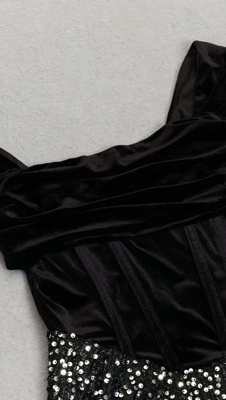 VELVET OFF - SHOULDER GLITTER - SKIRT MAXI DRESS IN BLACK