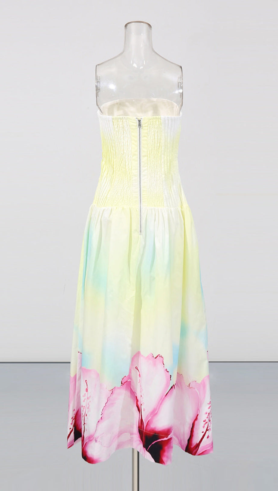 LAUREL PRINTED TUBE TOP MAXI DRESS IN GRADIENT YELLOW