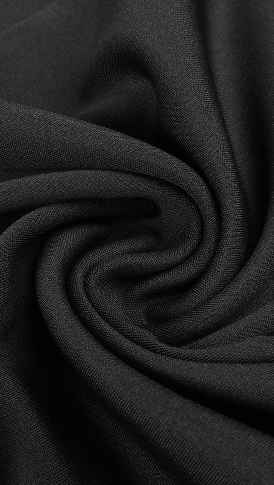 LONG SLEEVE MERMAID MAXI DRESS IN BLACK