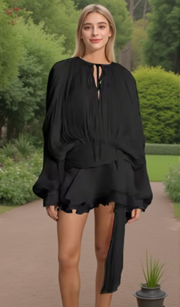 Schwarzes langärmliges Minikleid mit Schleife 