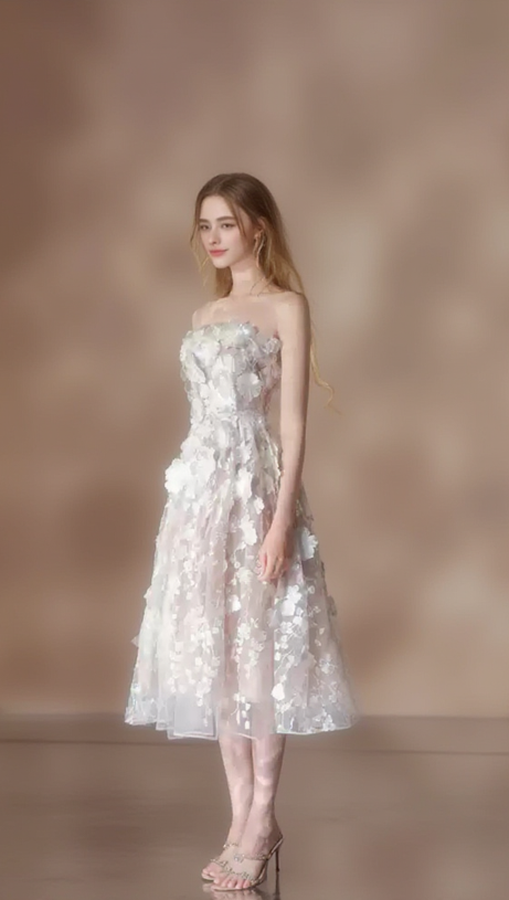 ANNA CRYSTAL FLORAL EMBROIDERY MIDI DRESS IN WHITE