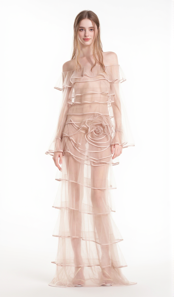 Eudora – Blumenkleid aus Tüll mit Rüschenlagen in Nude