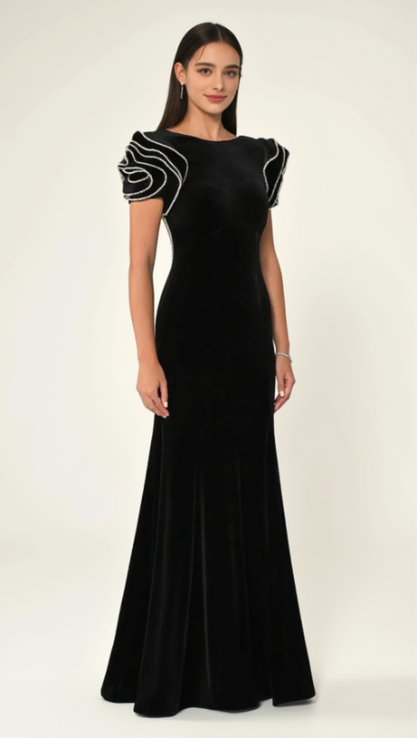 Jessie – Maxikleid mit Rüschenärmeln und offenem Rücken in Schwarz