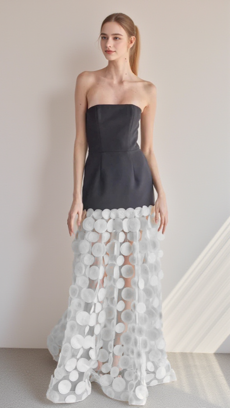 STRAPLESS A LINE MAXI DRESS WITHE