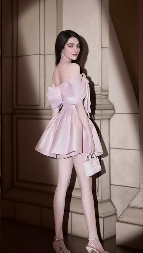 ASHLEY BOW STRAPLESS PUFF MINI DRESS IN PINK