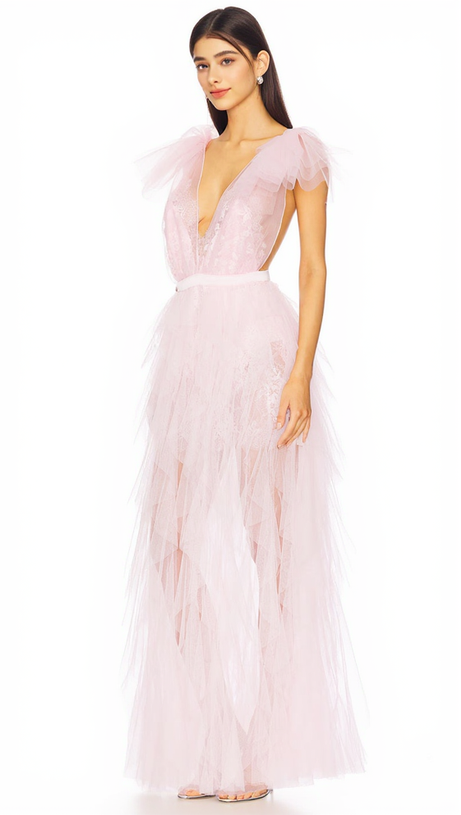 Rüschentüll über einem Minikleid aus geblümter Spitze in Rosa 