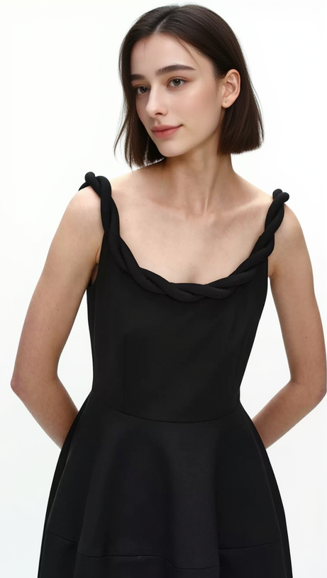 ABITO MIDI MONICA CON SPALLINE INTRECCIATE IN NERO