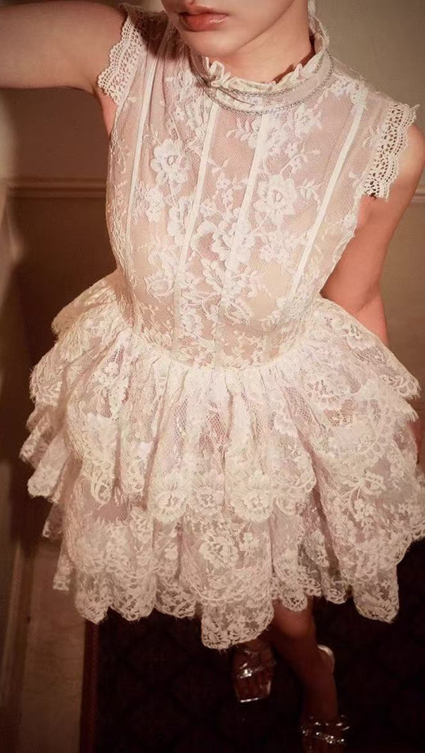 AIIZIE SWEET SLEEVELESS LACE CAKE DRESS - product image