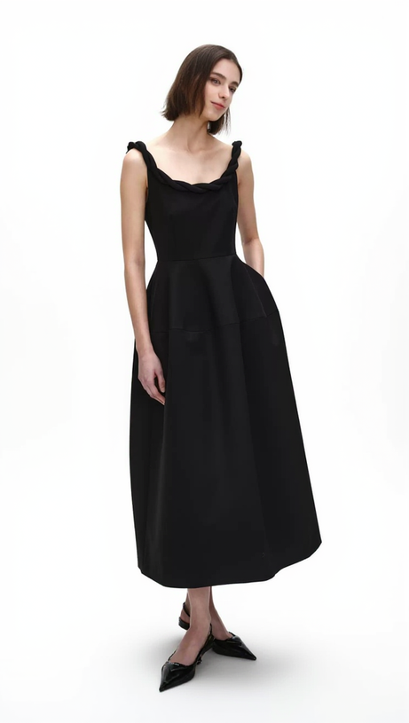 ABITO MIDI MONICA CON SPALLINE INTRECCIATE IN NERO