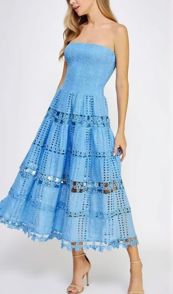 Halter neck elastic chest lace patchwork  maxi dress in blue