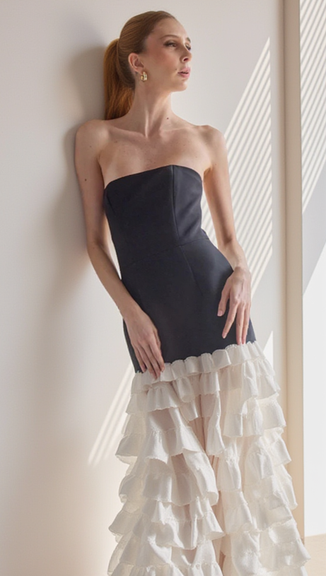 STRAPLESS A LINE MAXI DRESS WITHE